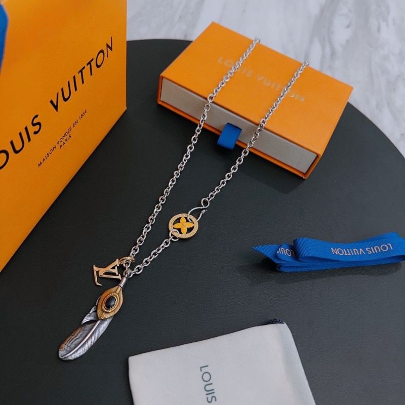 Louis Vuitton Necklaces